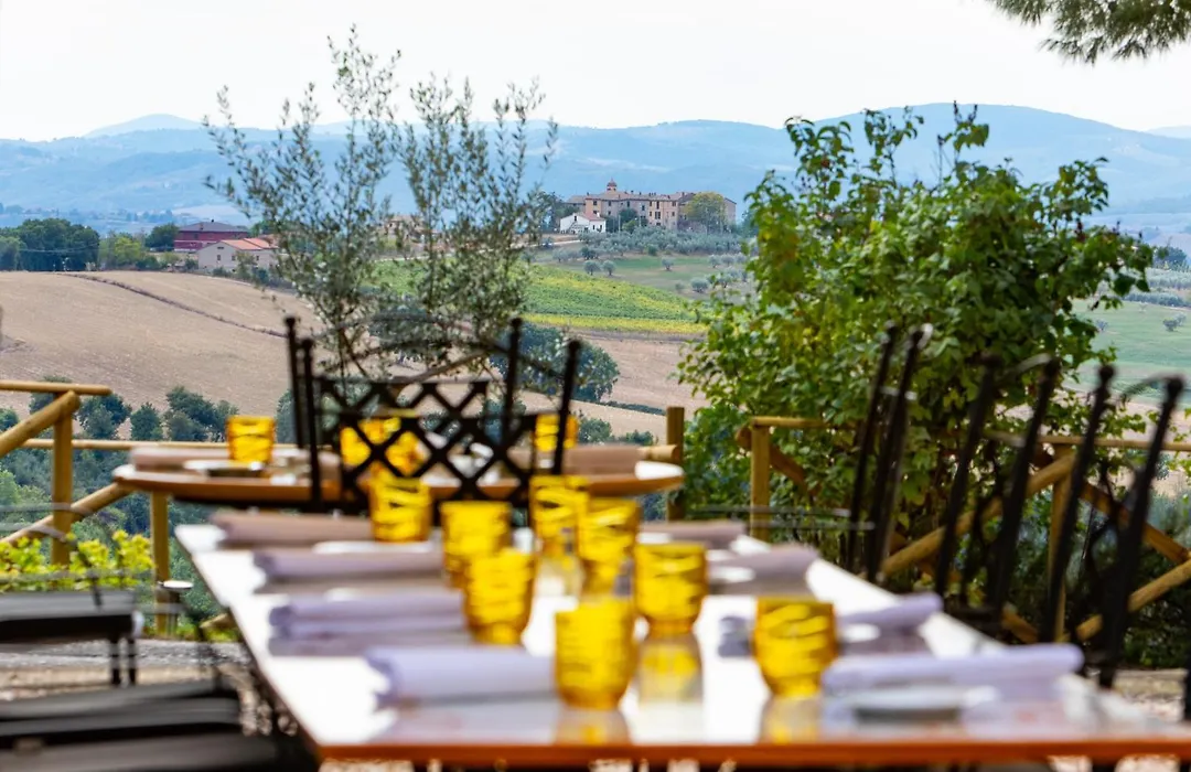 Borgo Petroro-1