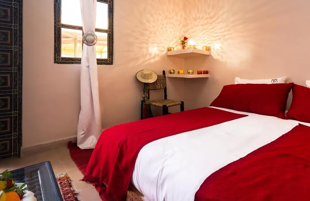 Riad Dar Benbrahim - Traditional Guest House In Jemaa El-Fnaa Square-1