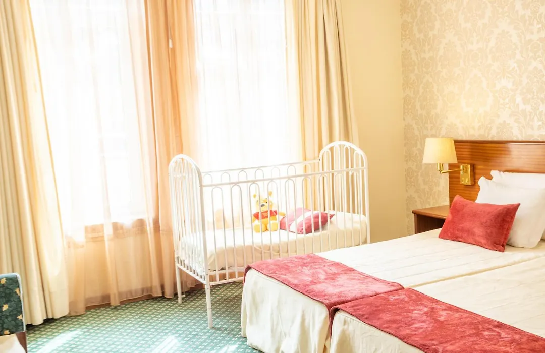 Hotel Eurosol Gouveia-1