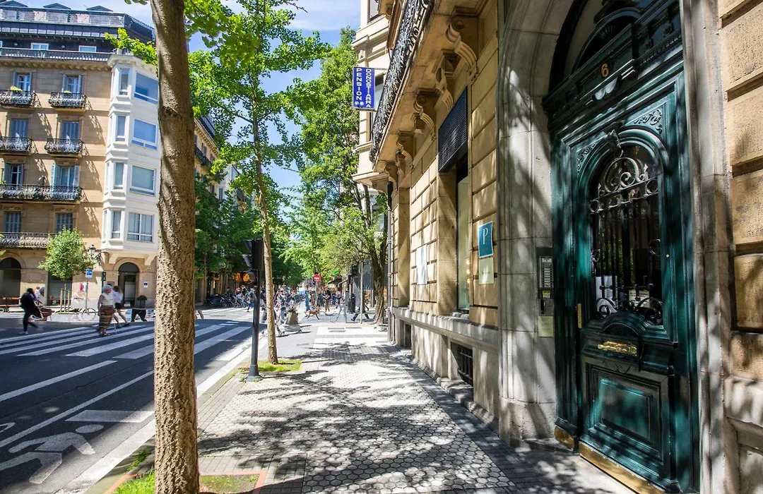 Pension Donostiarra-1