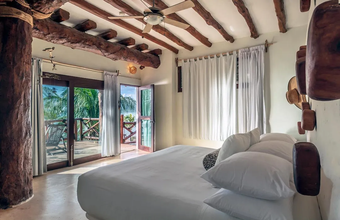 Hotel Villas Flamingos-1