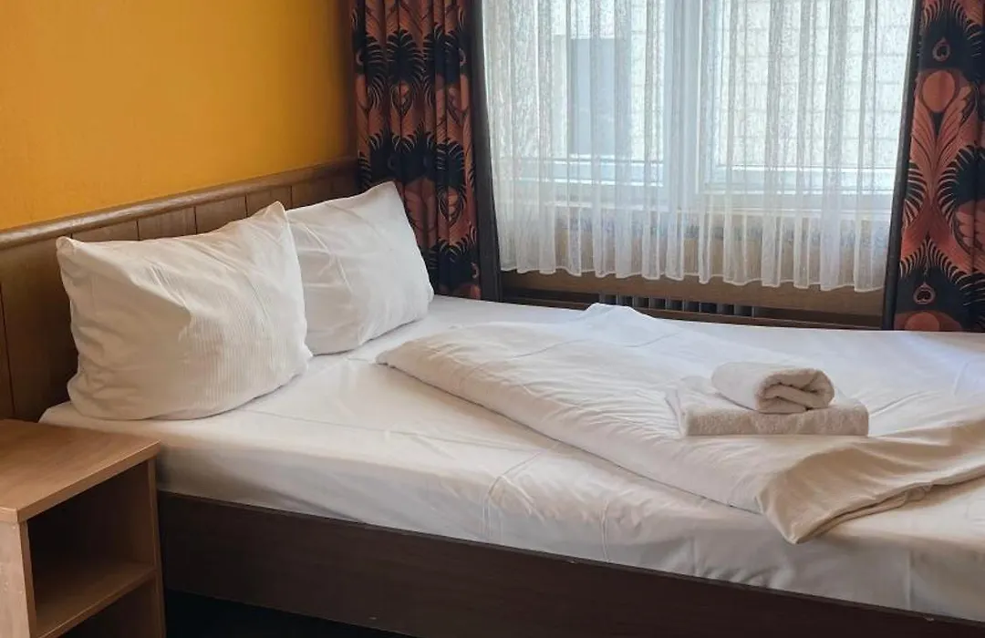 Hotel Spreewitz Am Kurfuerstendamm-1