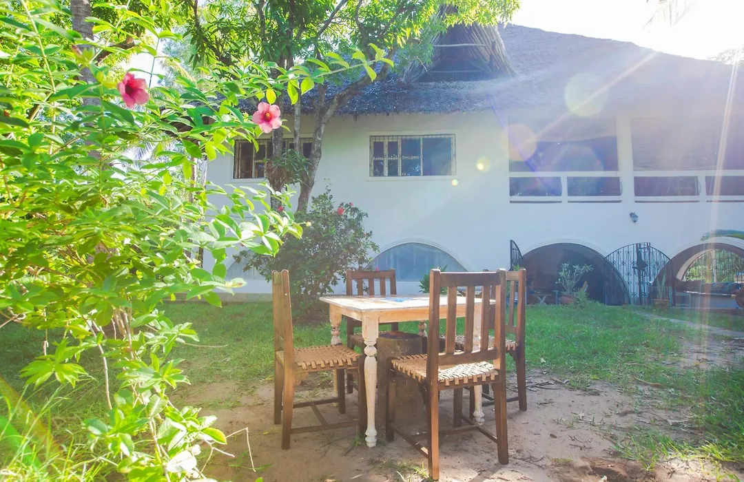 Footprints House-1