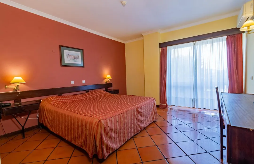 Hotel Colina Dos Mouros-1