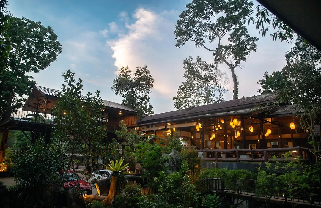 Rock And Tree House Resort-1