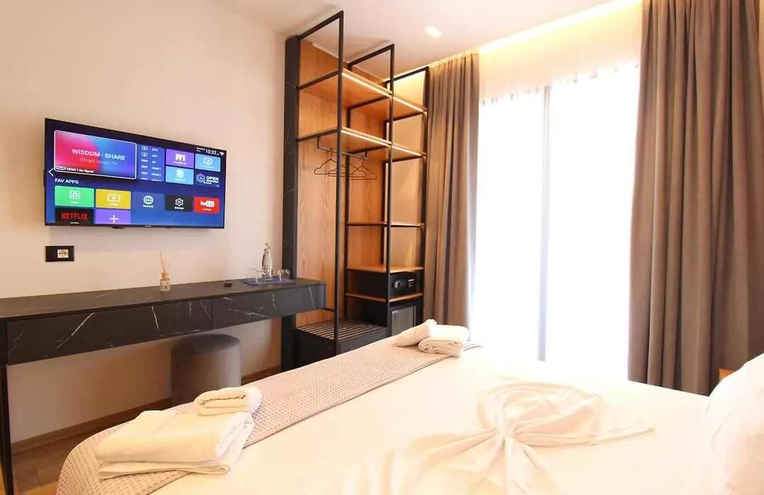 Ionian'S Breeze Hotel-1