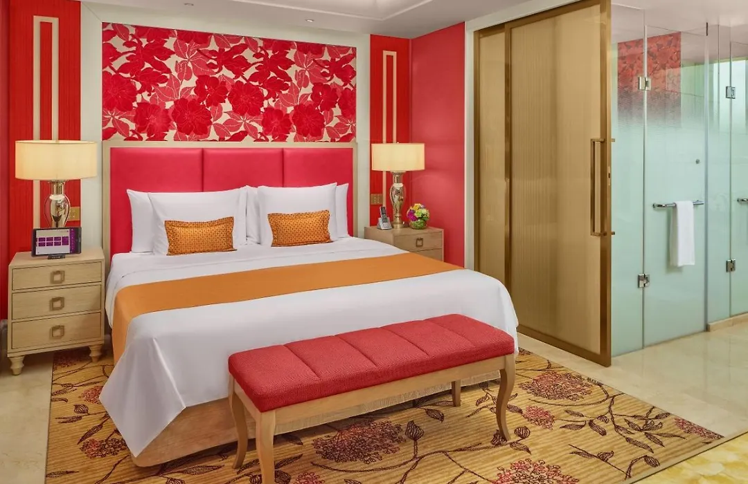 Okada Manila-1