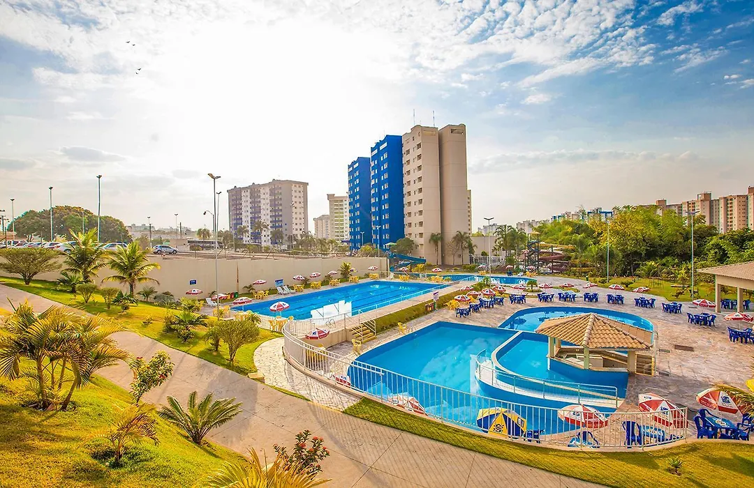 Flat Caldas Novas - Golden Dolphin Express-1