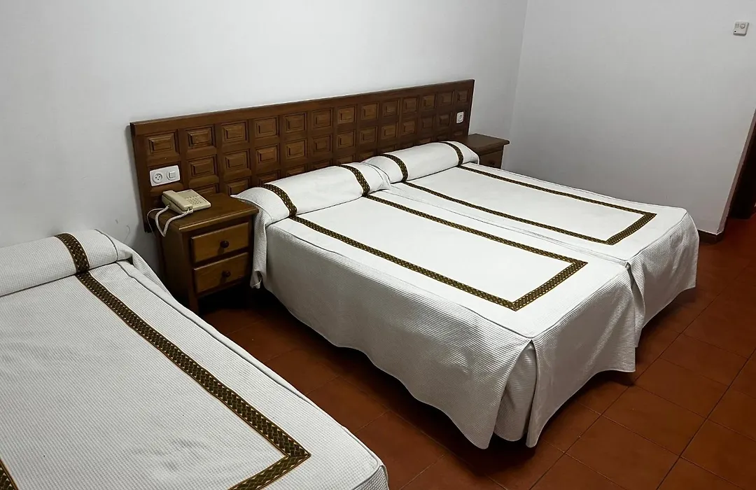 Hotel Hispanidad-1
