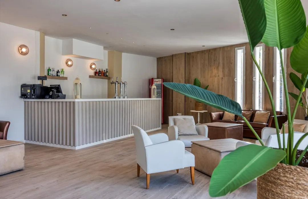 Ohtels Gran Hotel Almeria-1