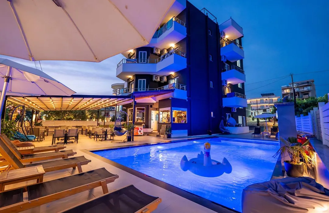 Sunshine Hotel-1