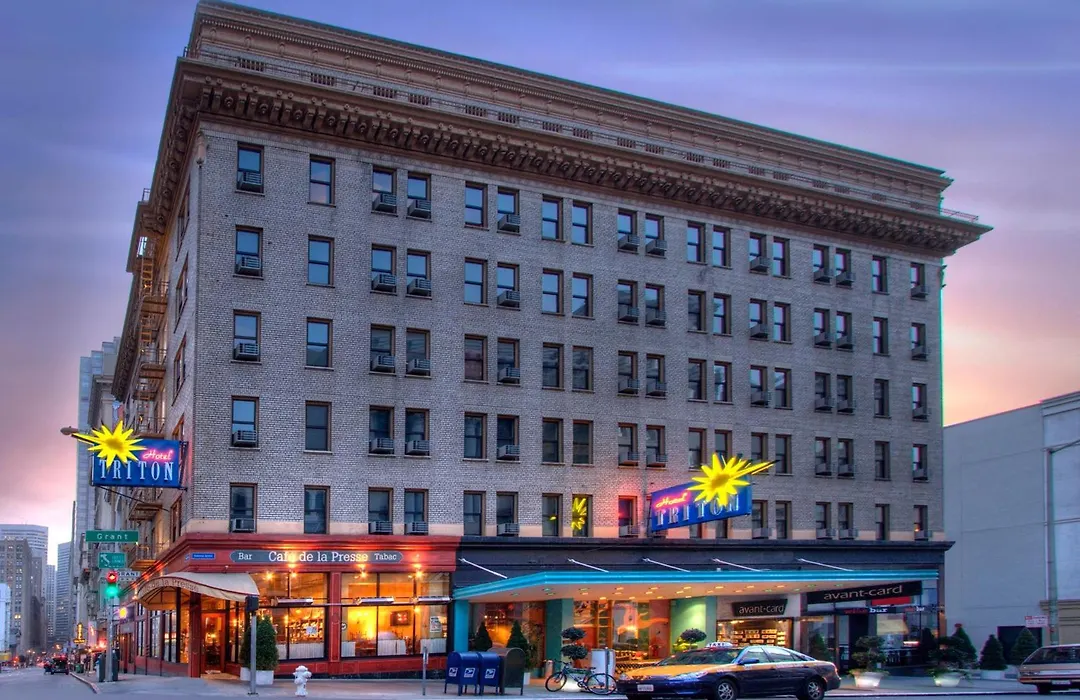 Hotel Triton-1