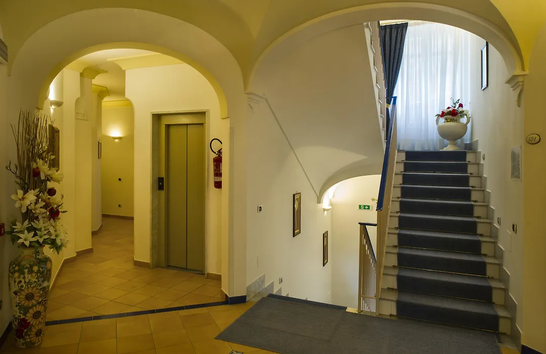 Hotel Bellevue Suite-1