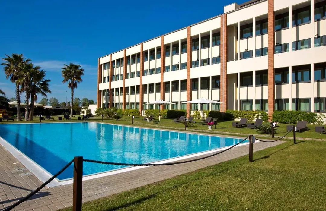 Mercure Leonardo Da Vinci Rome Airport-1