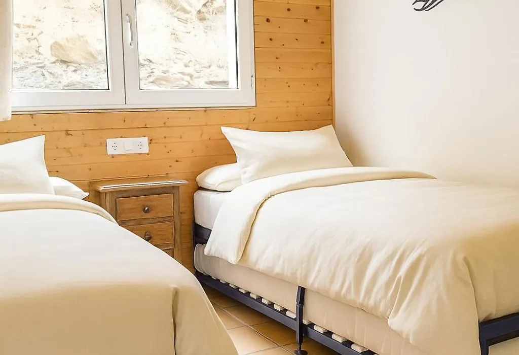 Hostal Yeti-1