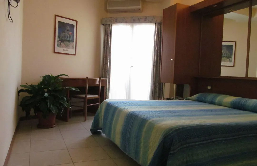 Hotel Gabbiano-1