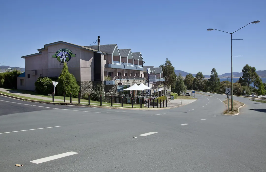 Banjo Paterson Inn-1