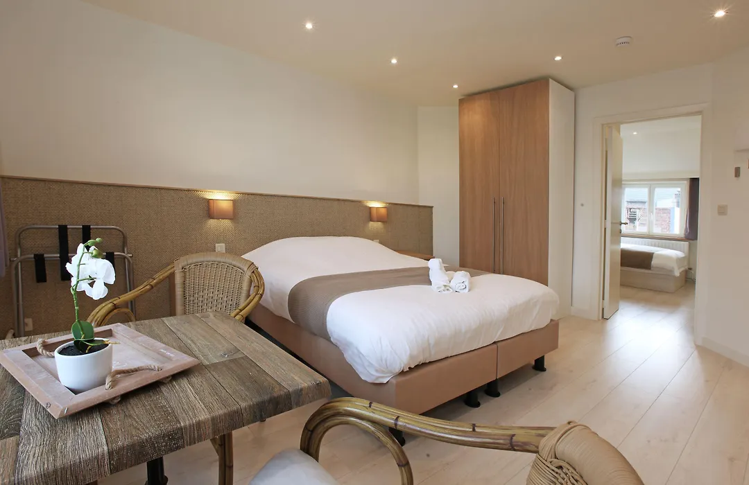 Hotel Cecil-1