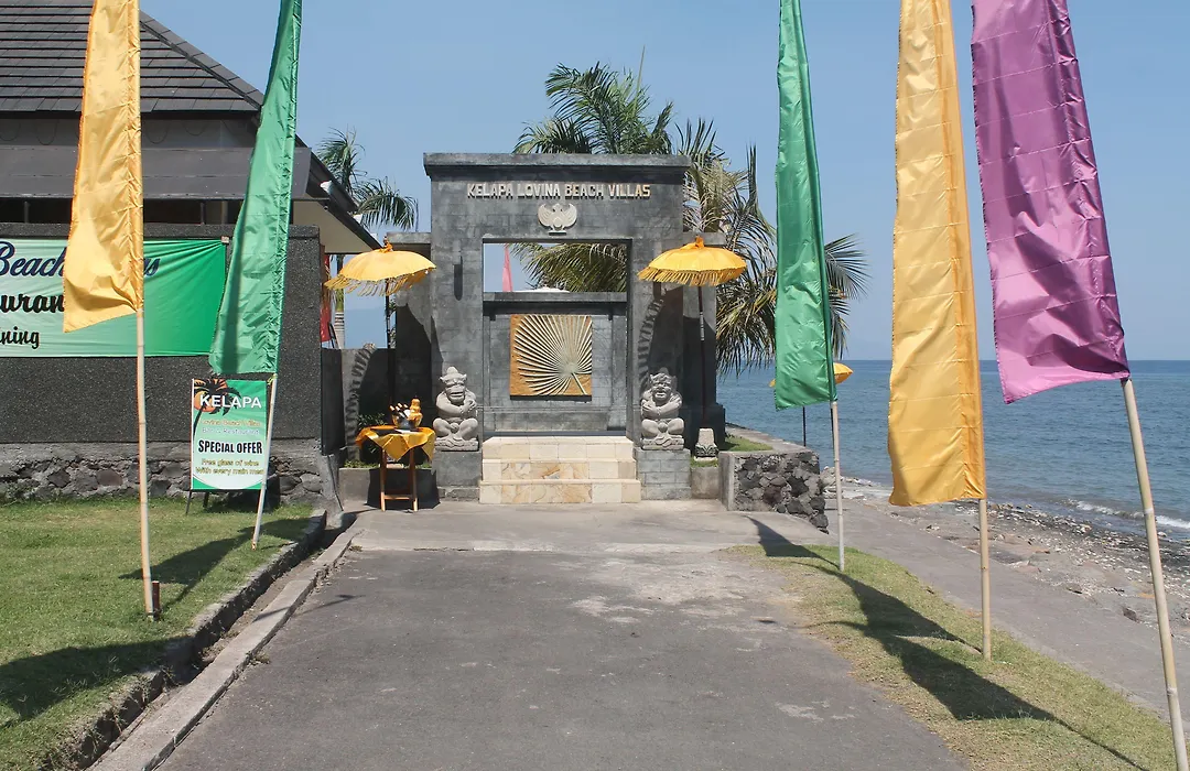 Kelapa Lovina Beach Villa-1
