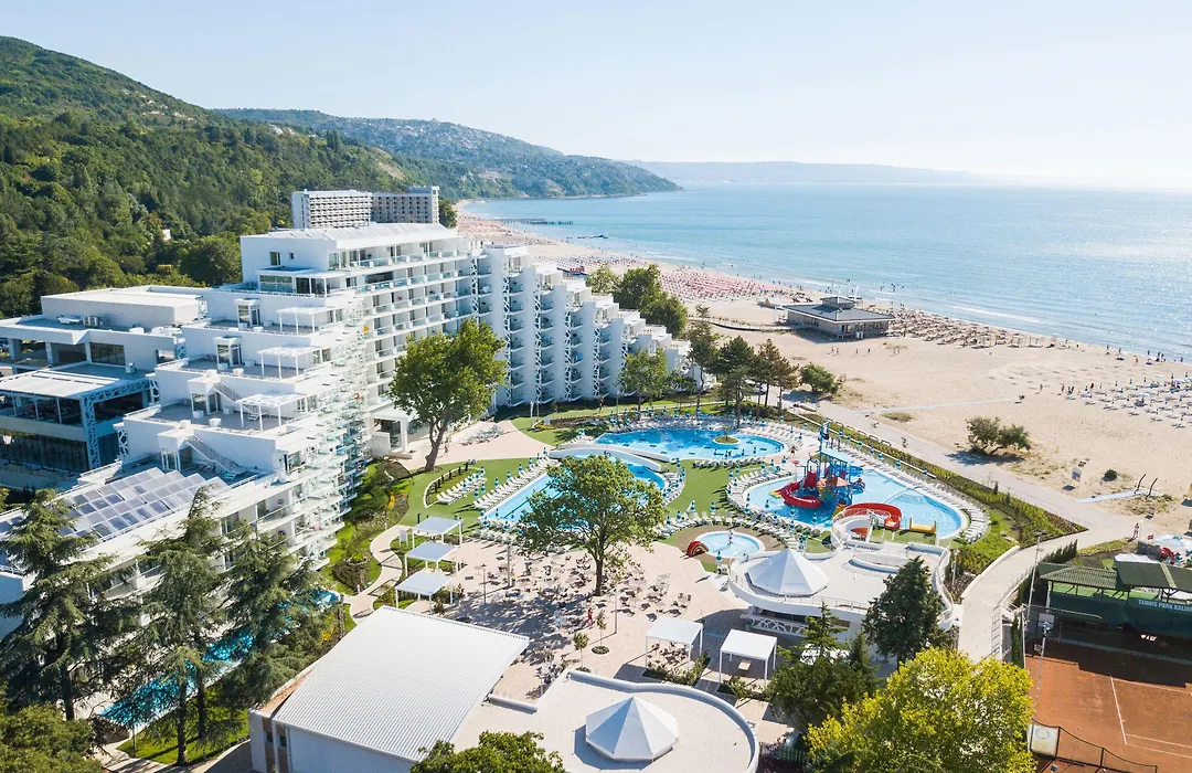 Maritim Hotel Paradise Blue-1