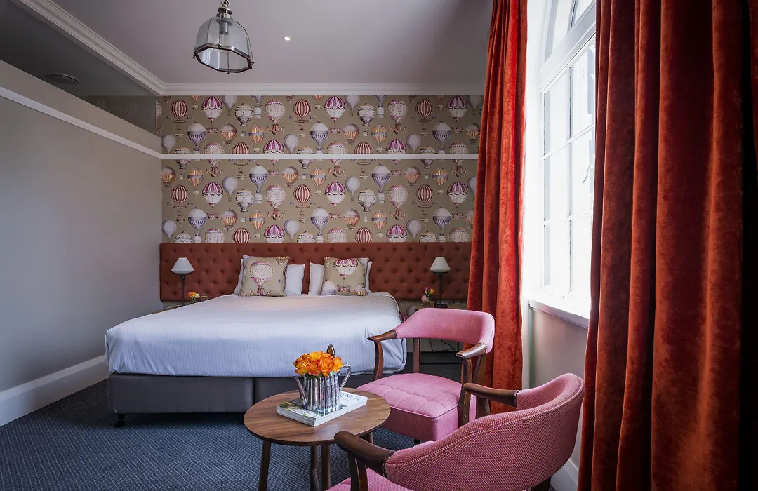 The North Sydney Hotel-1
