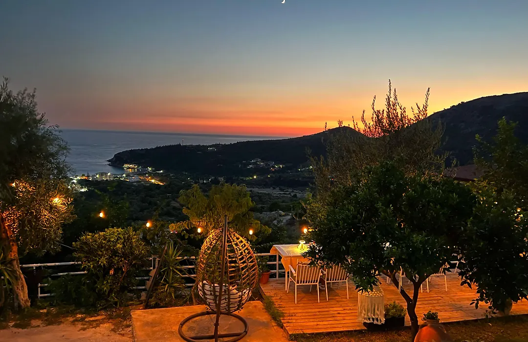 Aphrodite'S Garden-1