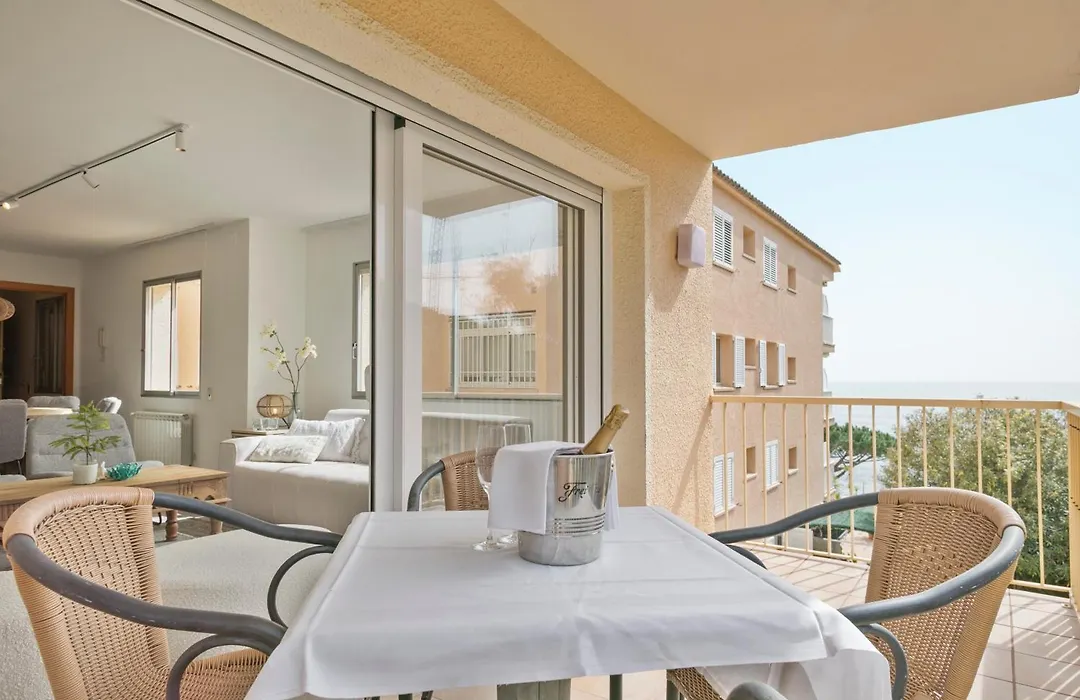 Van Der Valk Hotel Barcarola-1
