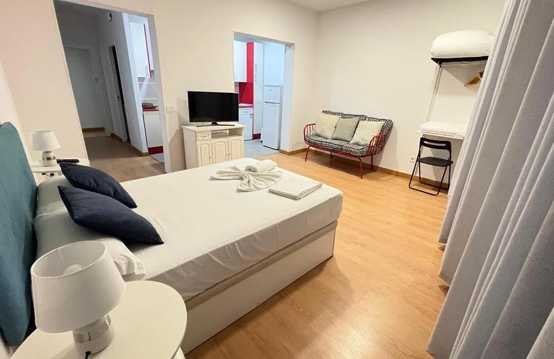 Good Stay Rooms-1