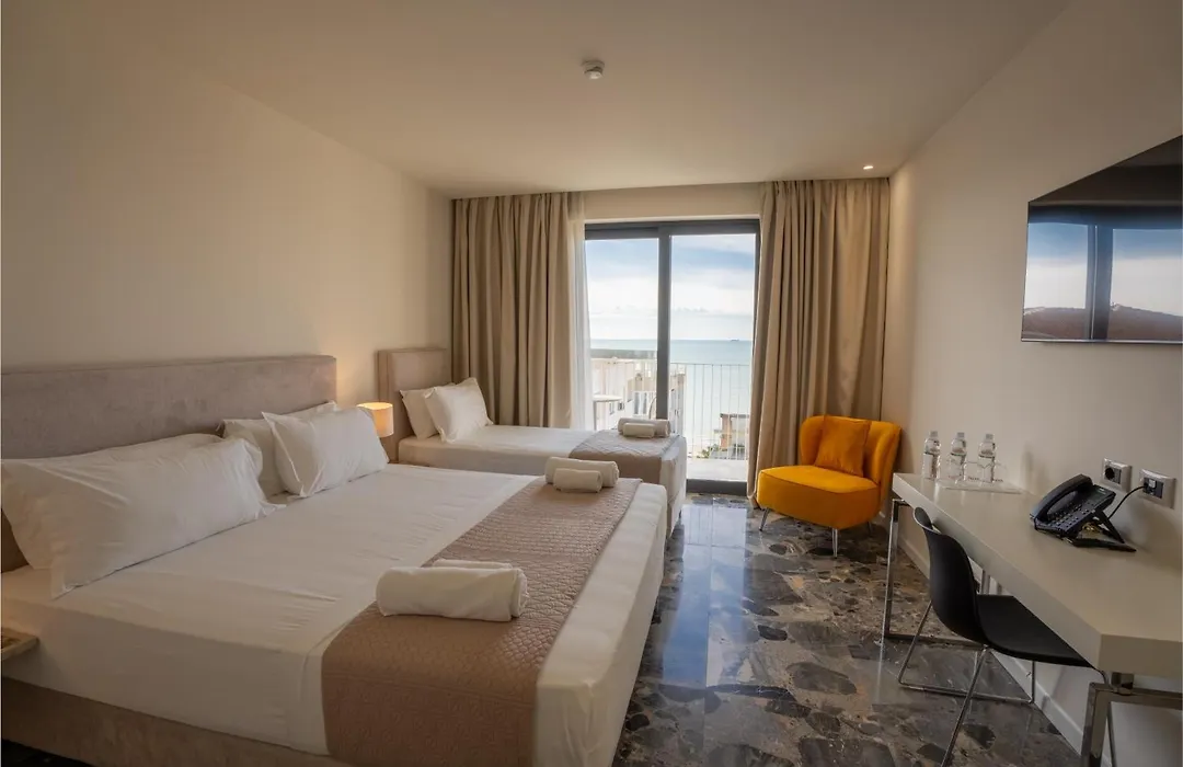 Durres Bay Hotel-1