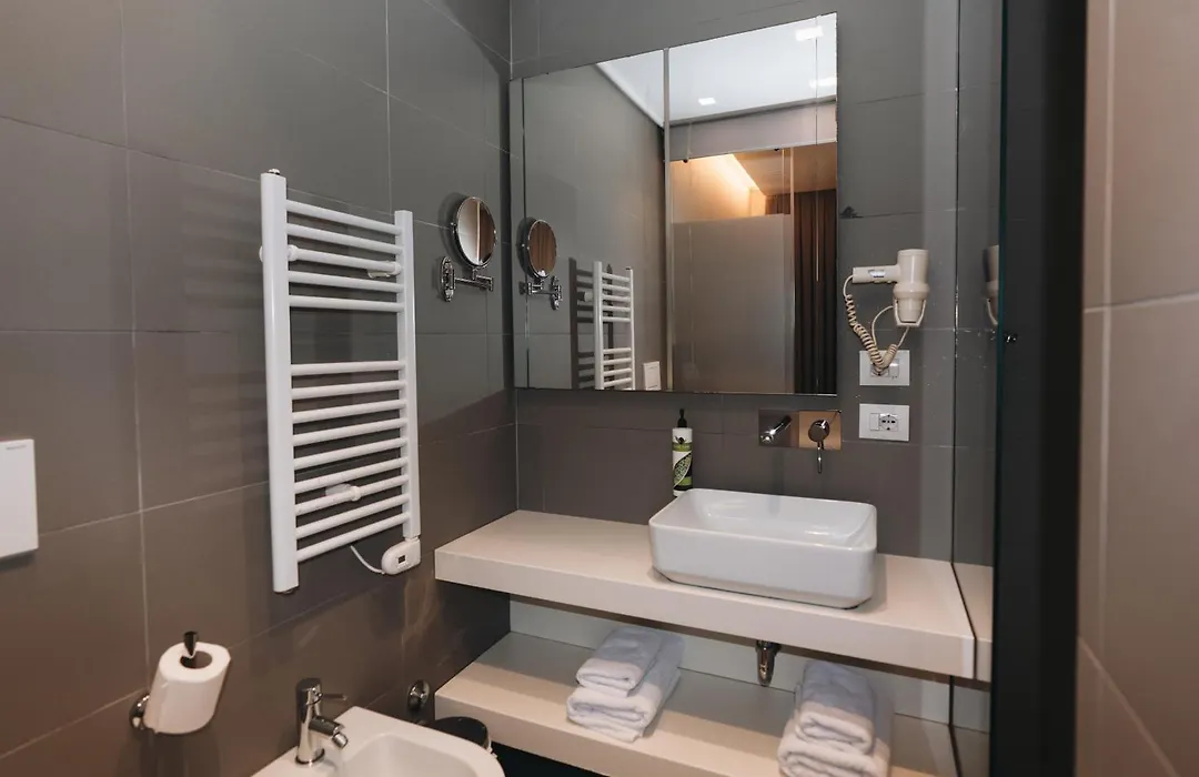 Hotel Theatro- City Center-1