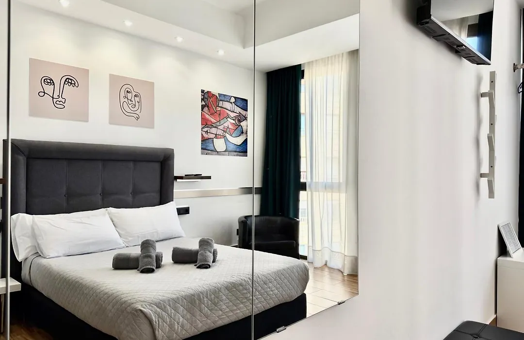 Ilustre Rooms Malaga-1