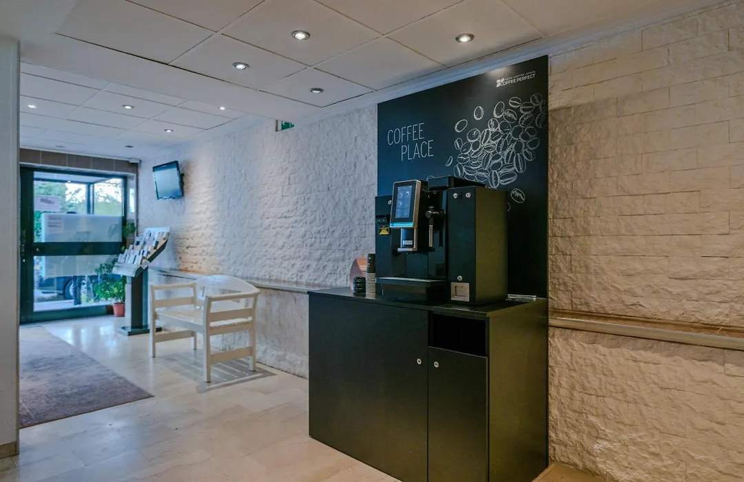 Hotel Mondial Comfort - Frankfurt City Centre-1