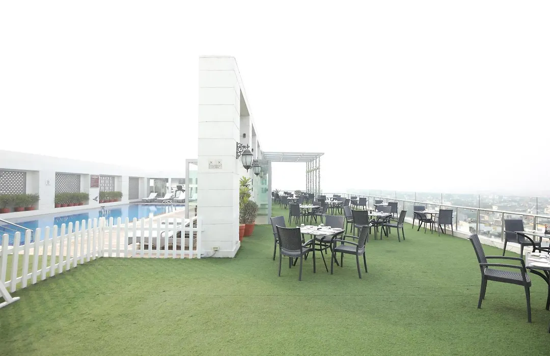 Radisson Hotel Agra-1