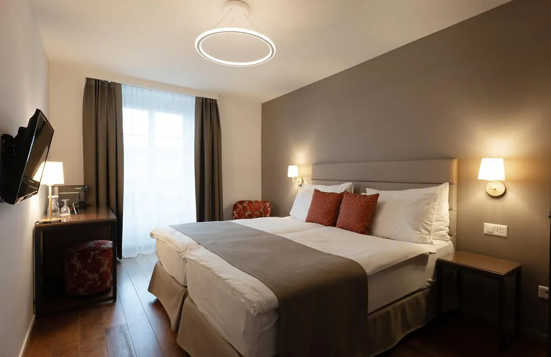 Hotel Des Alpes-1