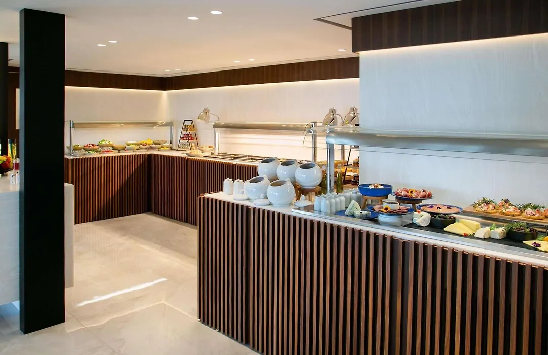 Mercure Larnaca Beach Resort-1