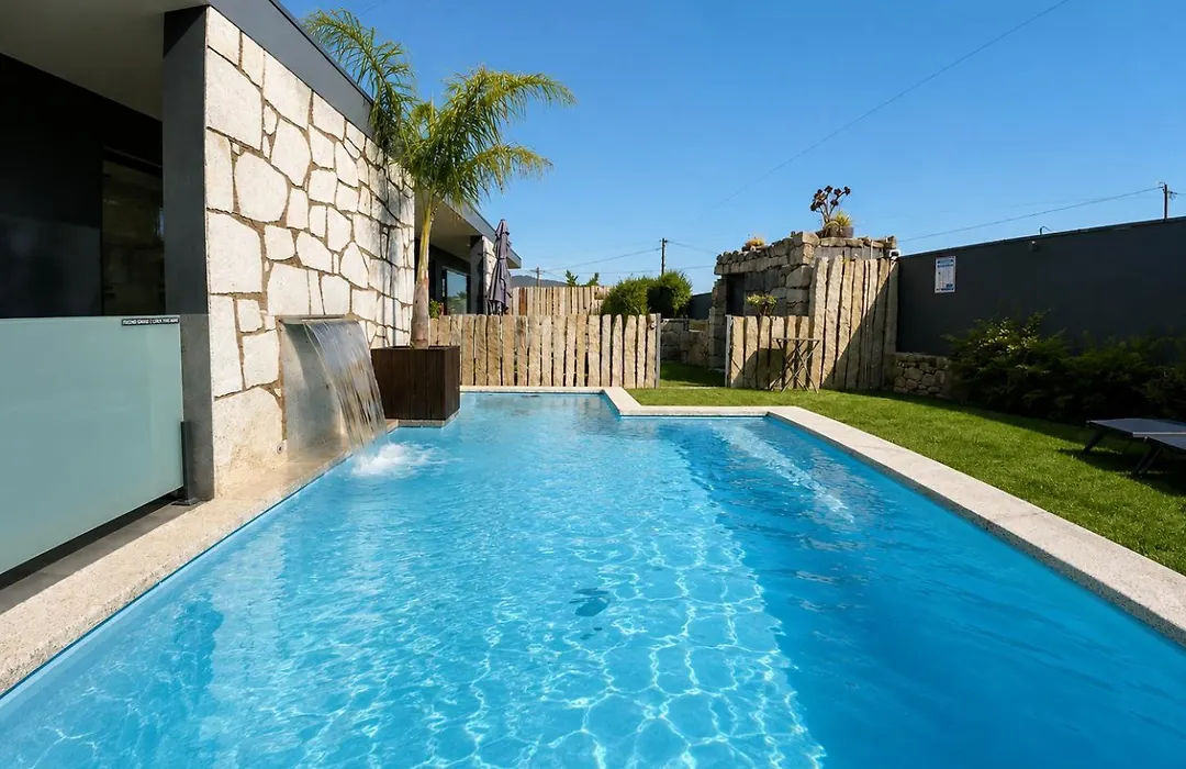 Hugs Village Houses Heated Pool-1