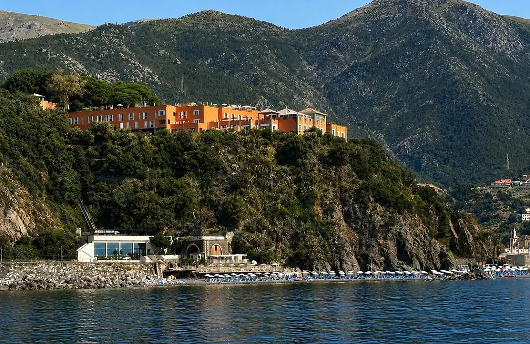 Hotel Punta San Martino-1