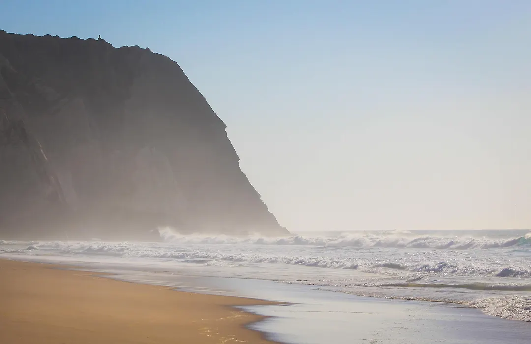 Azenhas Do Mar Valley House-1
