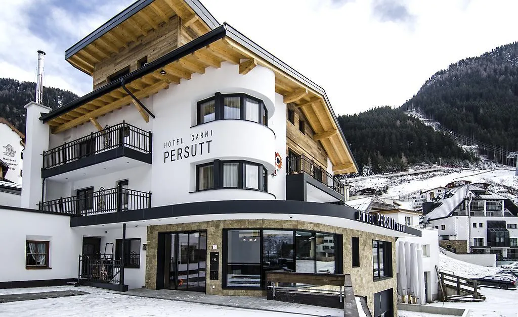 Hotel Garni Persutt-1