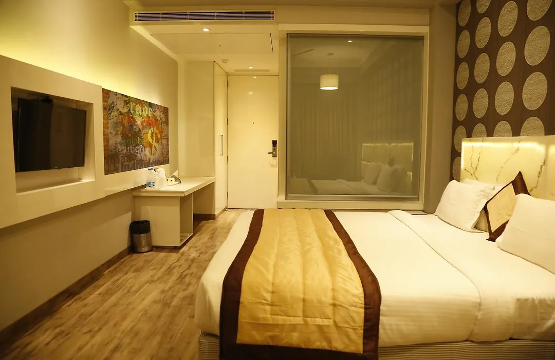 Hotel Orange-1