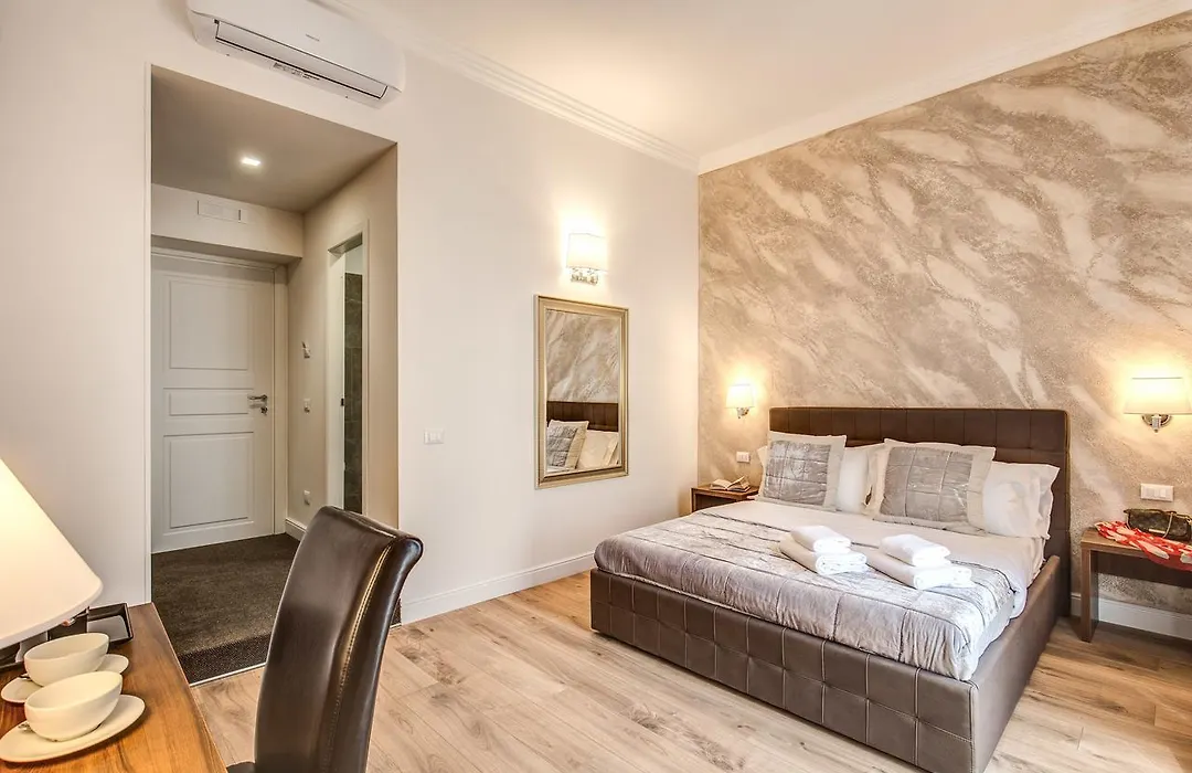 River Luxury Suites-1