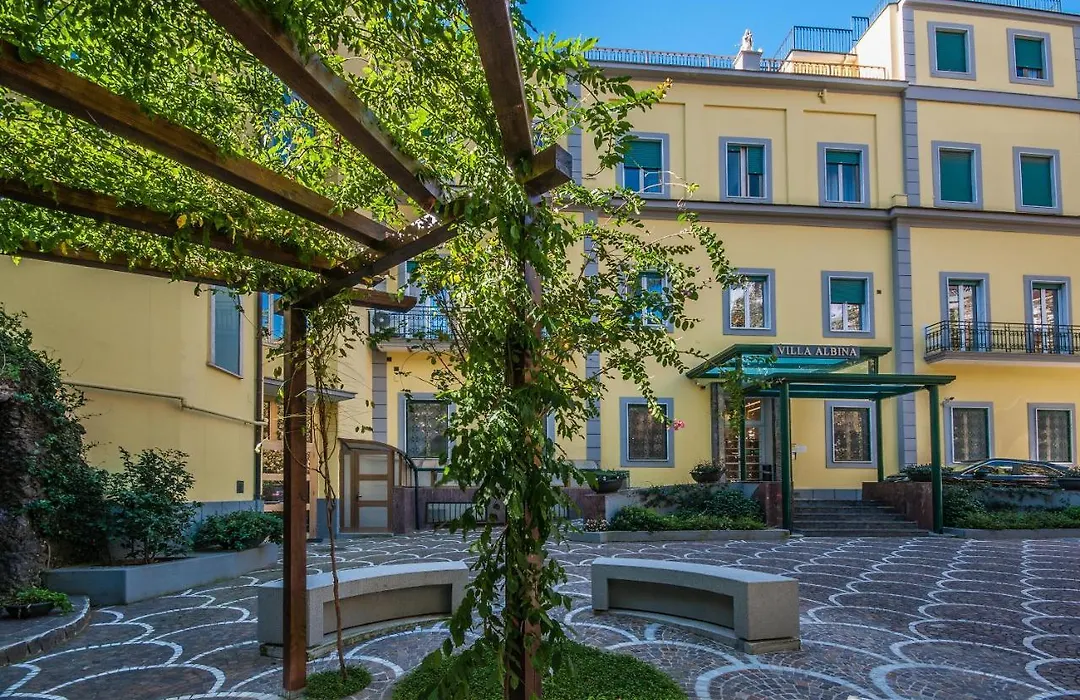 Villa Albina-1