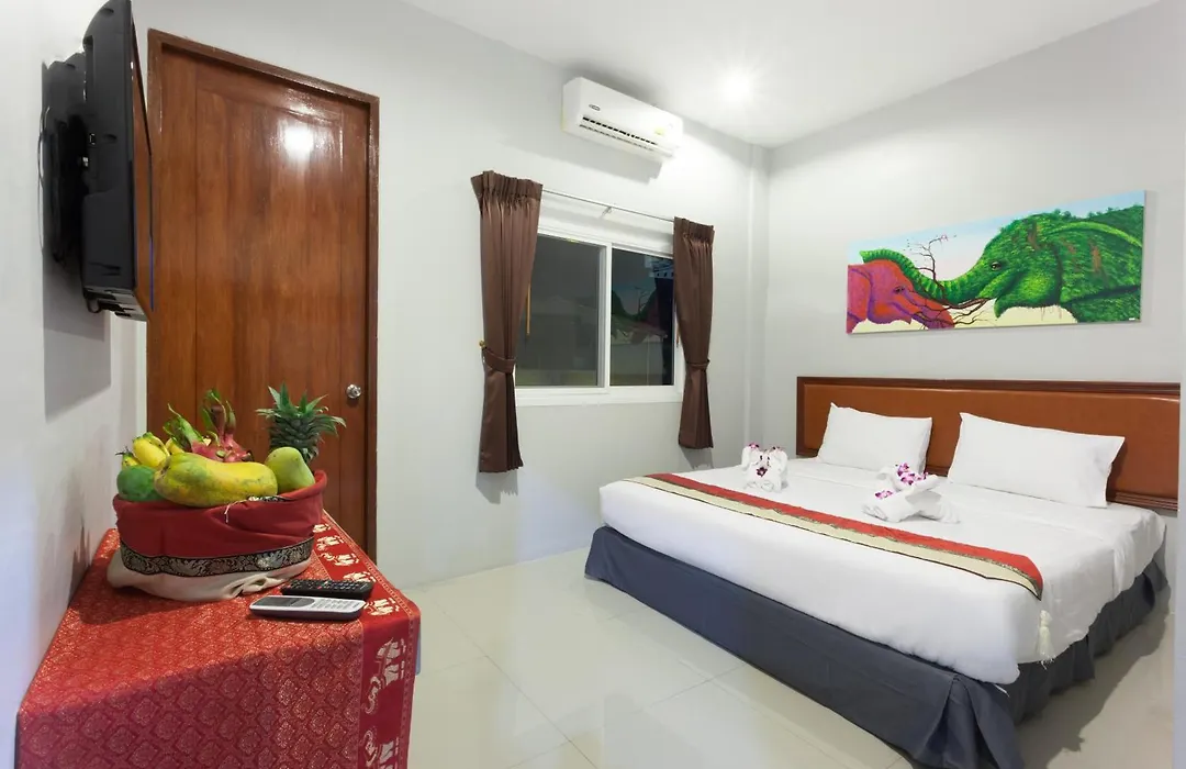 Freedom Hotel-1