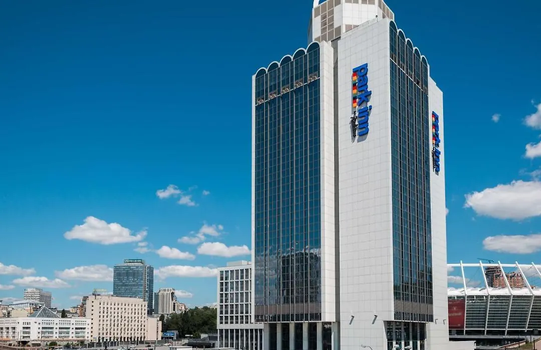 Park Inn By Radisson Kyiv Troyitska-1