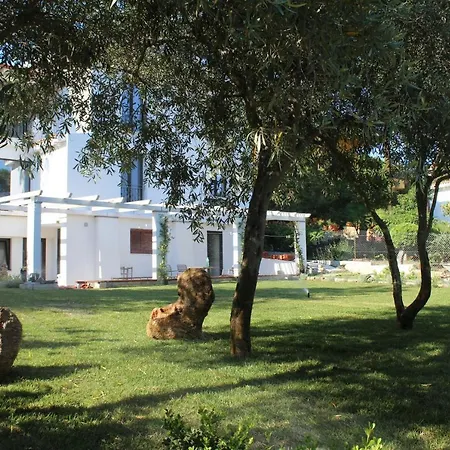 Villa La Conchiglia Rooms-2