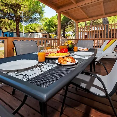 Mobile Homes Bi Village - Adriatic Kampovi-3
