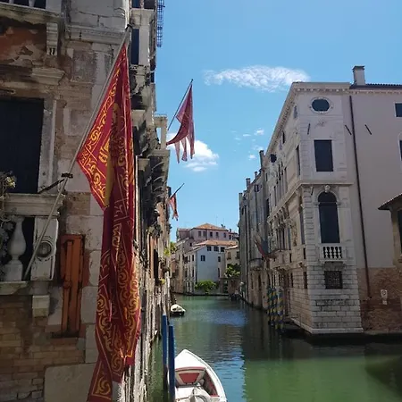 Fiabe Venice Rooms-2