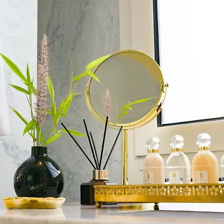 Maison Dedine- Smallluxuryhotels -Adults Only-3