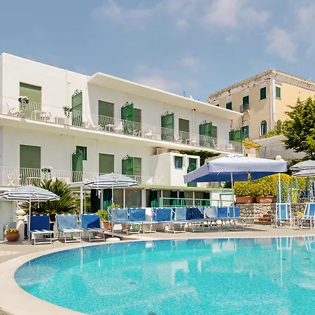 Hotel Carmencita-3