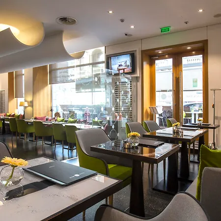 Jump INN Hotel Belgrade-2